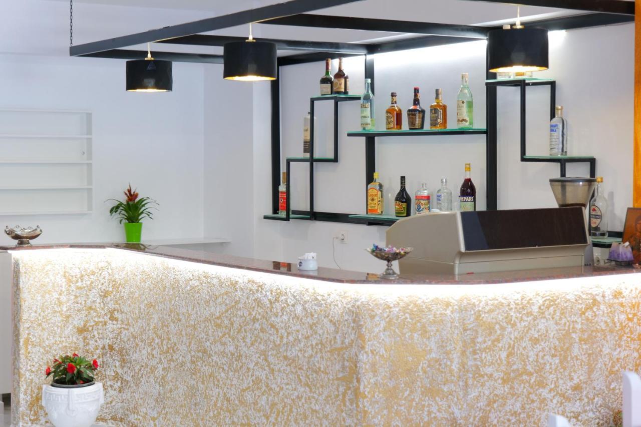 Elite Hotel Sarande Ngoại thất bức ảnh
