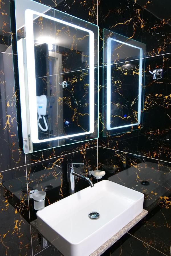 Elite Hotel Sarande Ngoại thất bức ảnh